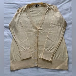 NWOT! Banana Republic Sweater Cardigan